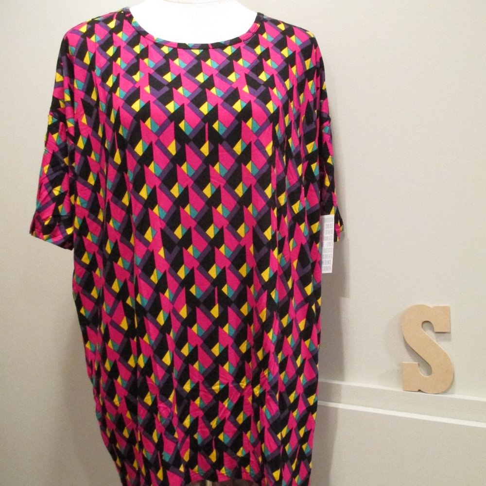 NWT LuLaRoe Irma tunic, S